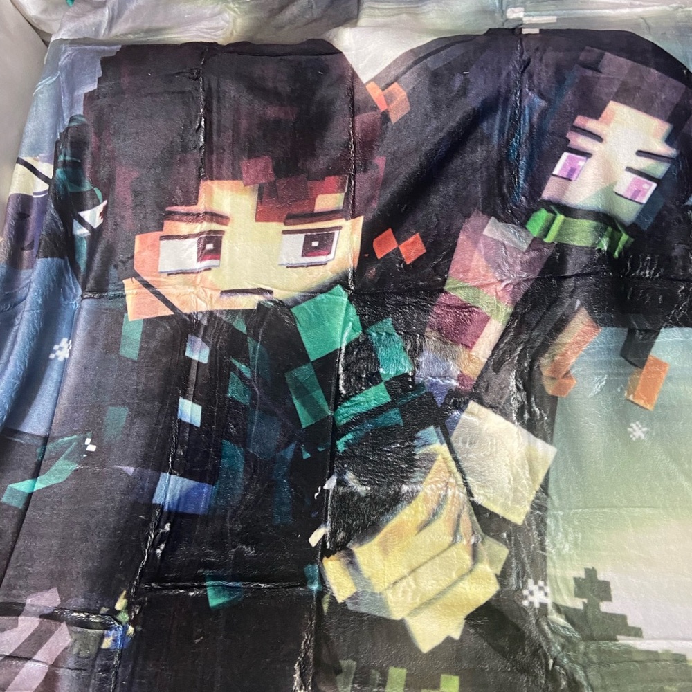 NWOT Pixel Minecraft Plush Blanket
